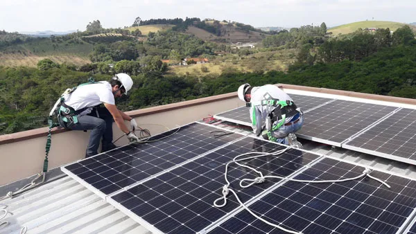 Instalação de sistema solar fotovoltaico de 5,44 kWp em Santa Izabel